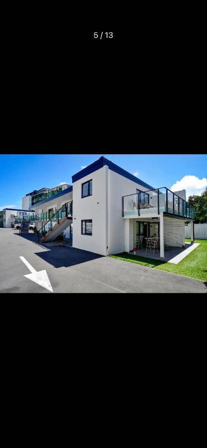 66 Express Luxury Apartment In New Market 奥克兰 外观 照片