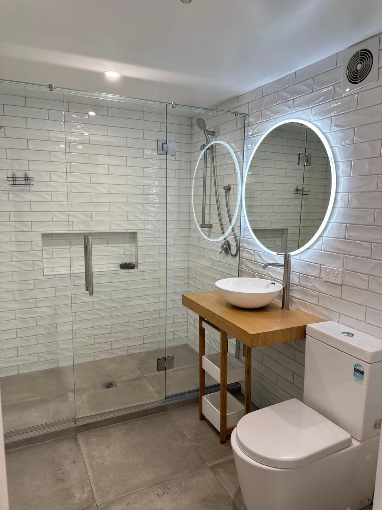 66 Express Luxury Apartment In New Market 奥克兰 外观 照片